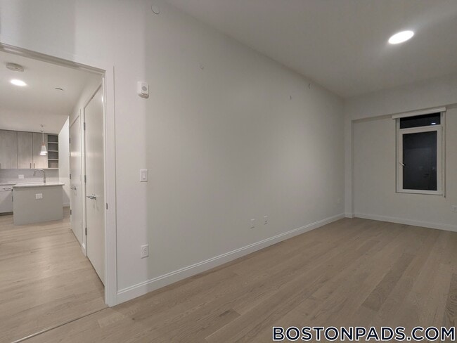 Photo - 55 Brighton Ave Unit 418