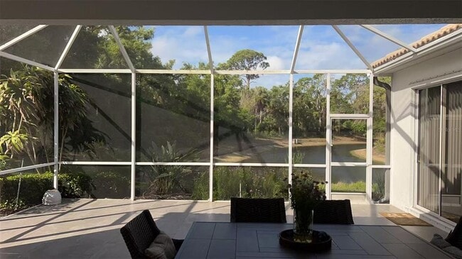 Photo - 9000 Willow Brook Dr