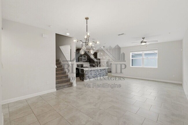11886 Pulitzer Pl