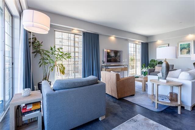 Photo - 3225 Turtle Creek Blvd Blvd Unit 447