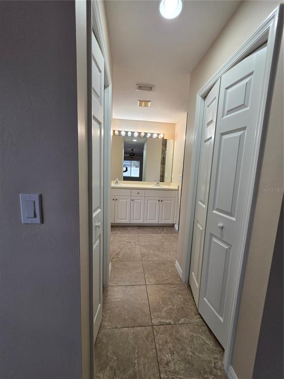 Photo - 1644 Dawnview St