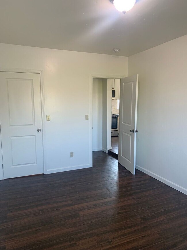 Miracle Realty Townhome Townhome Rental in Chowchilla CA