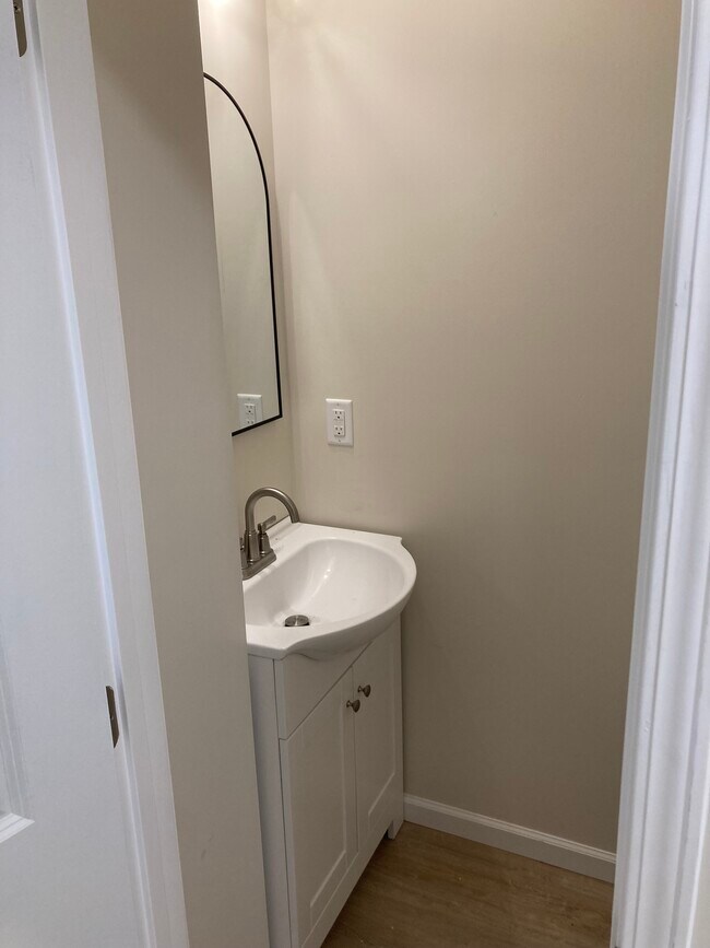 Photo - 7 NE 14th St