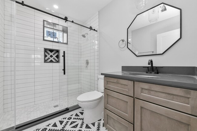 Photo - 140 Bayswater St Unit 1