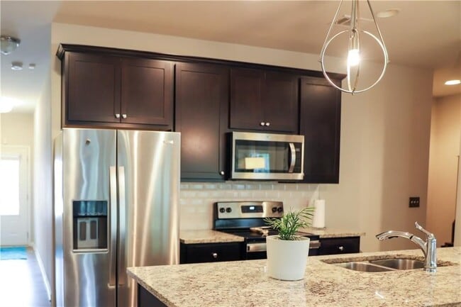 Photo - 402 Mulberry Row