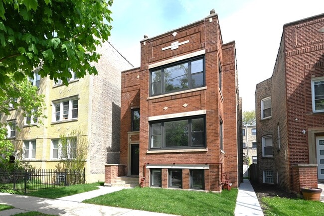 Photo - 1630 W Thorndale Ave Unidad 1