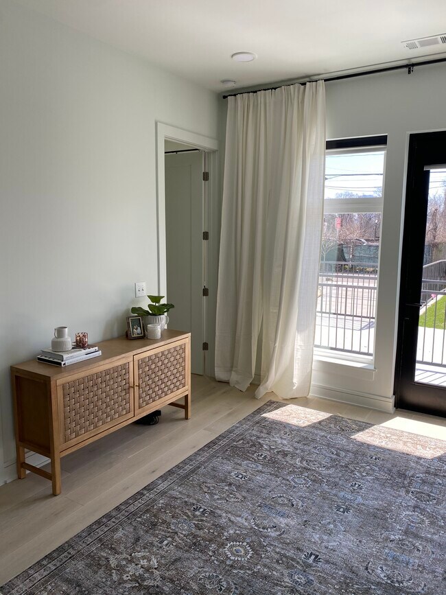 Sala de estar - 1125 10th Ave N Unidad 118