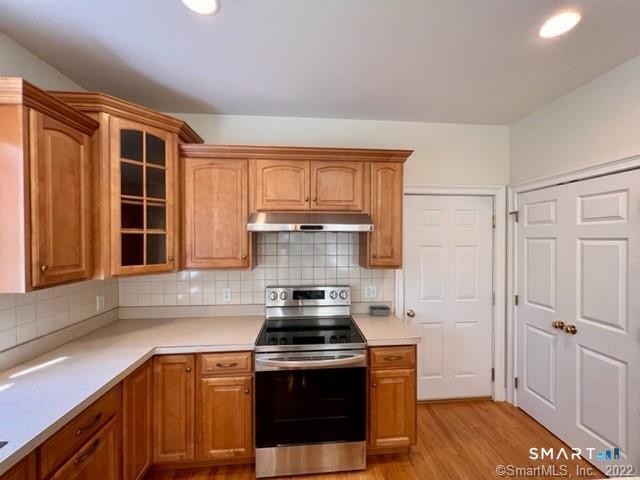 Photo - 242 Upper Pattagansett Rd