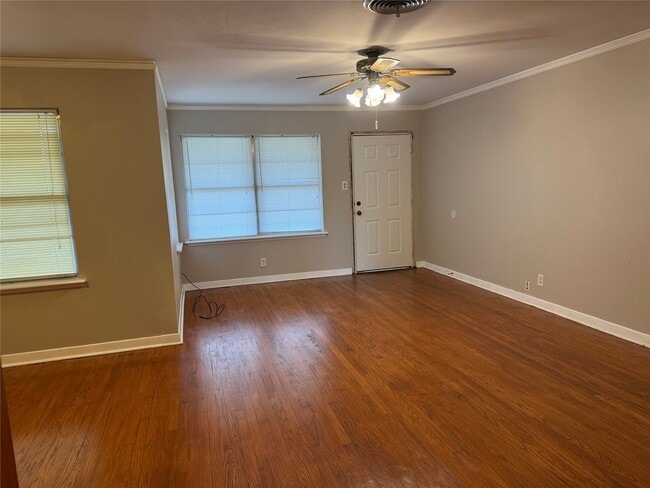 Photo - 6421 Neff St