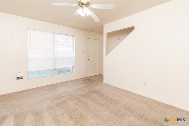 Photo - 4207 Alan Kent Dr Unit B