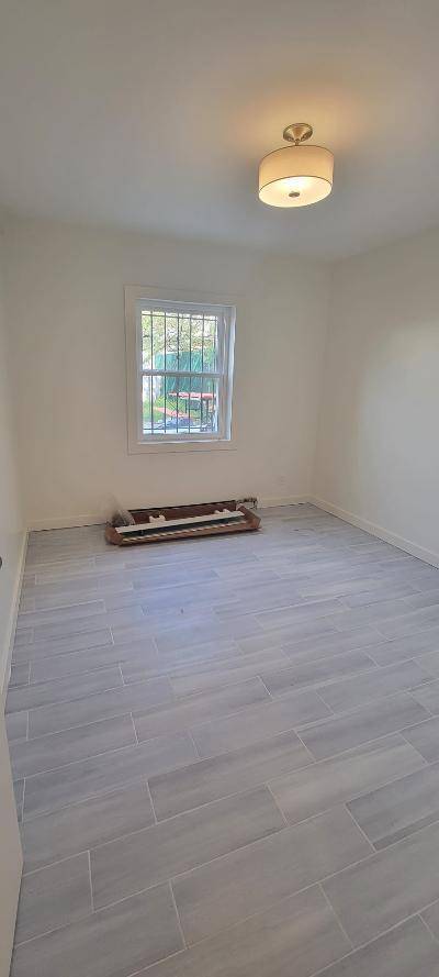 Photo - 101-48-101-95 95th St