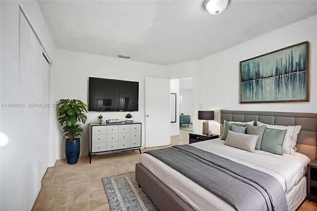 Photo - 2907 NW 103rd St Unit 1