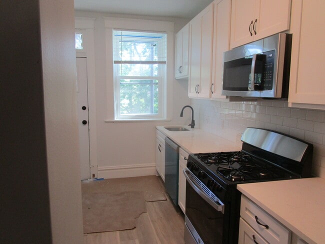 Photo - 5920 McPherson Ave Unit 2nd Floor