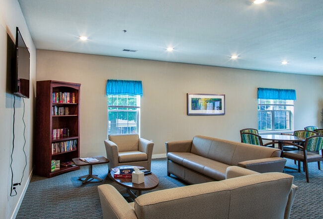 Photo - Edmond Senior