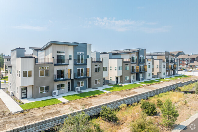 Photo - River Landing Townhome Collection