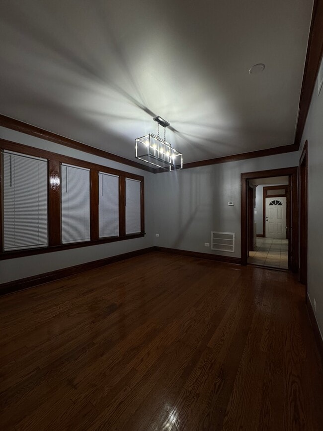 Photo - 6345 S Whipple St Unit 2