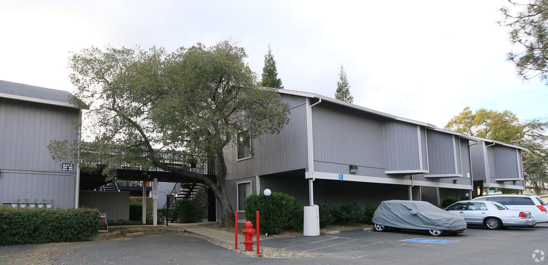 Photo - Sutter Court Apartments