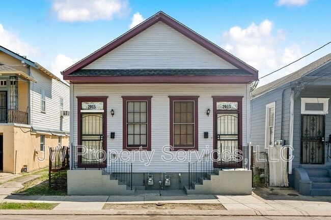 Building Photo - 2013 Almonaster Ave Rental