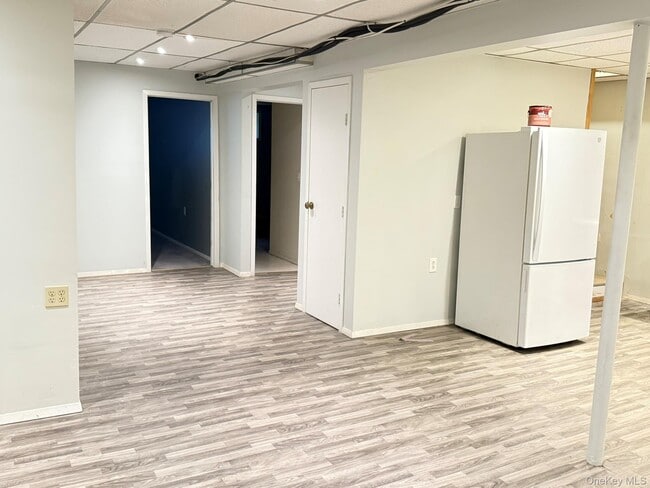 Photo - 133 Moriches Ave