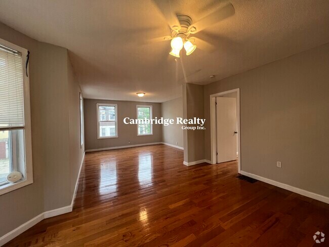 Building Photo - 15 Hudson St Unit 3 Rental