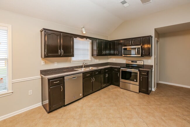 Photo - 13078 Braybourne Pkwy