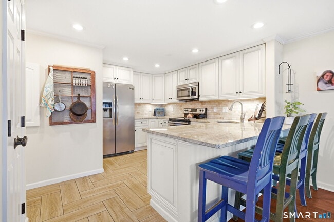 Photo - 216 Breakers Ln Unit 216