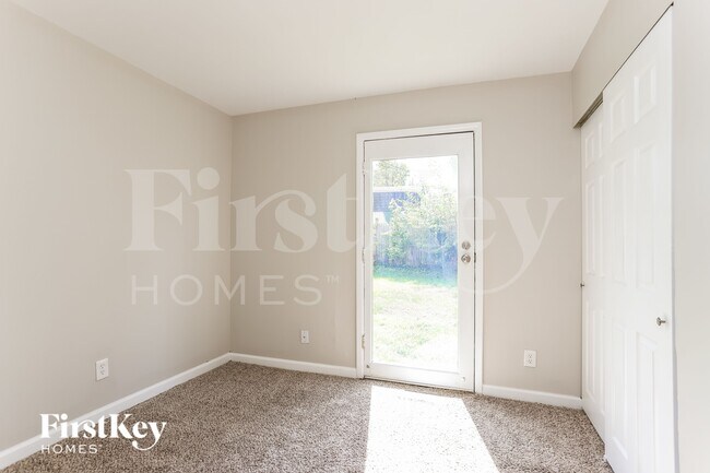 Photo - 23 Steeplechase Dr