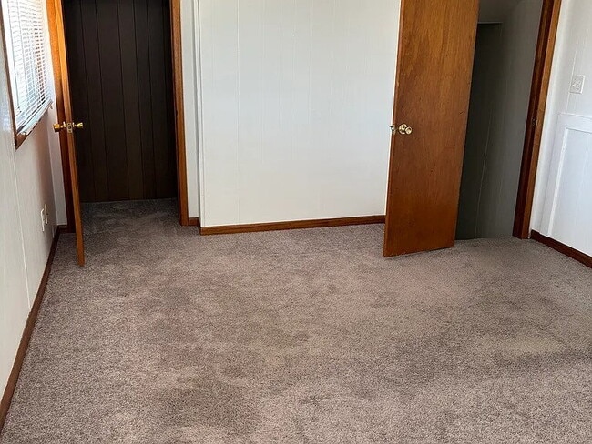 Photo - This two bedroom, renovated home is located in Cranberry Bay