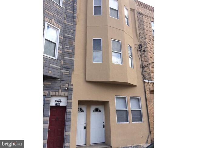 Building Photo - 2025 S 3rd St Rental