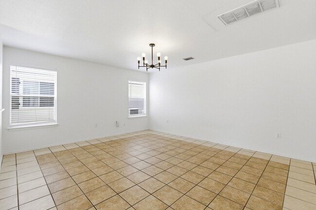 Photo - 6611 Walnut Valley Dr
