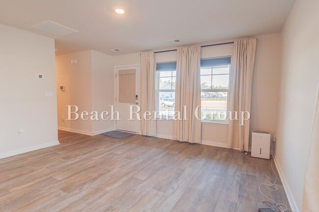 Photo - 132 Teddy Bear Lp