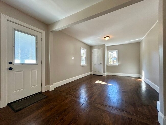 Photo - 217 Skyland Ave