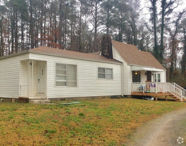Building Photo - 10819 Old Apison Pike Rental