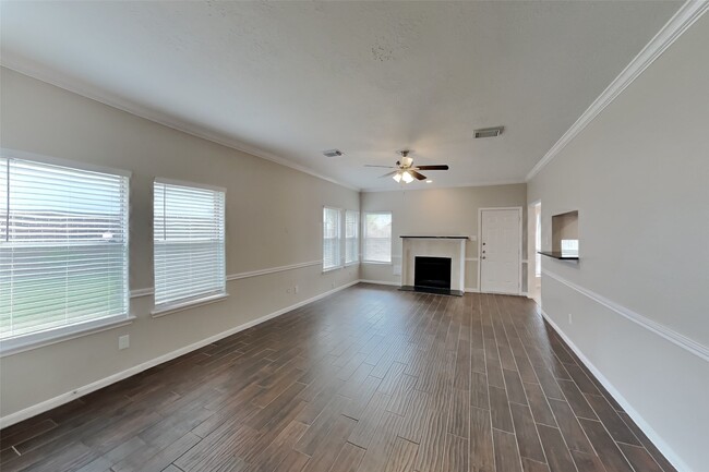 1343 Edenderry Ln