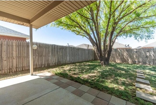 Photo - 527 N Kirby Ave
