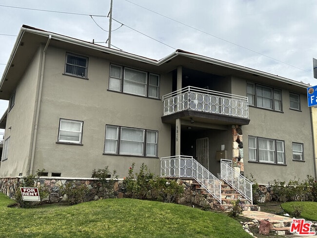 Photo - 5828 Condon Ave Unit 3