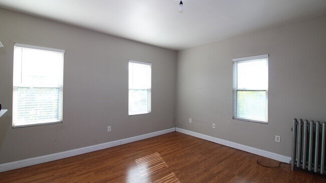 Photo - 46 Franklin St Unit 2