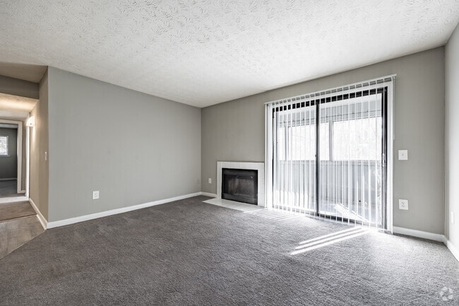 2BR, 1BA - 944SF