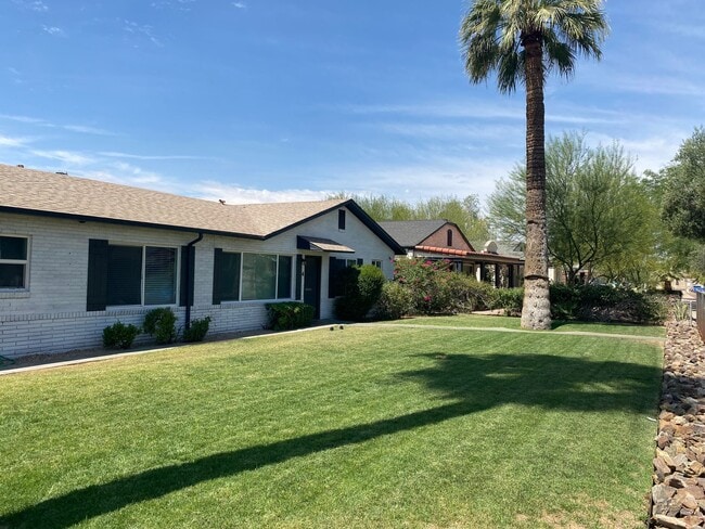 Photo - Coronado Court Apartment Homes