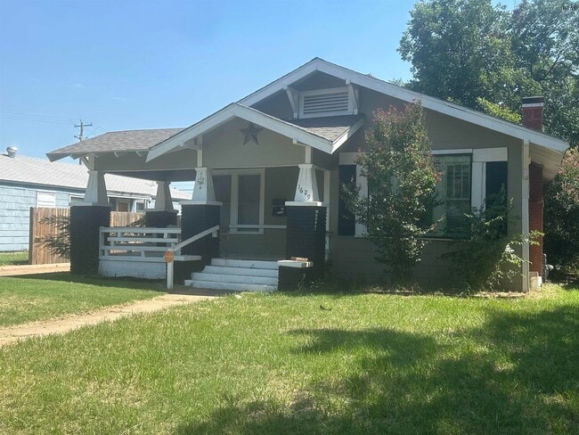 Building Photo - 1629 Dayton Ave Rental