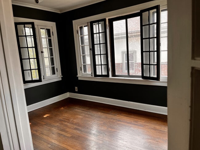 Photo - 5035 Walnut St Unit 5035 Walnut