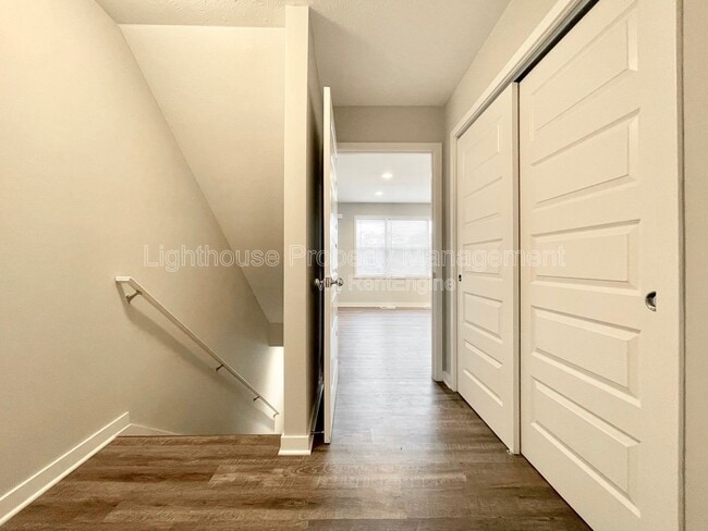 Photo - 303 Baldwin St