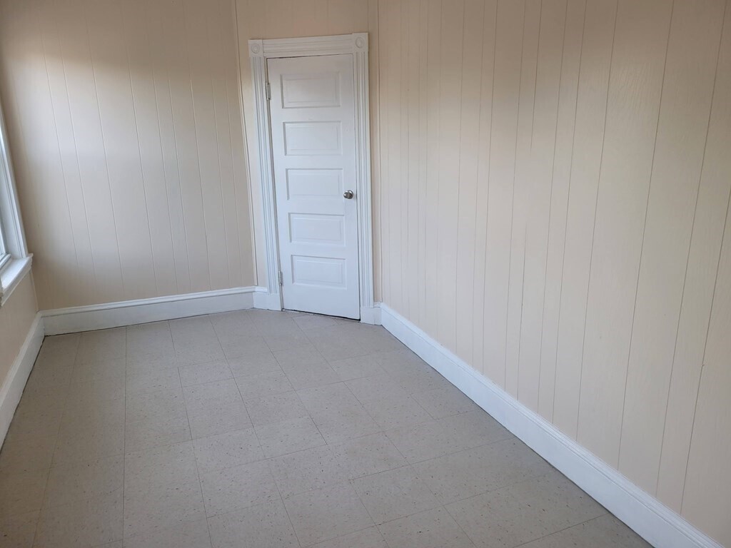 Photo - 175 River St Unit 3