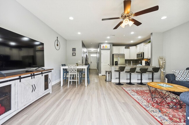 Photo - 7664 Shadow Lake Dr Unit SI ID1523352P