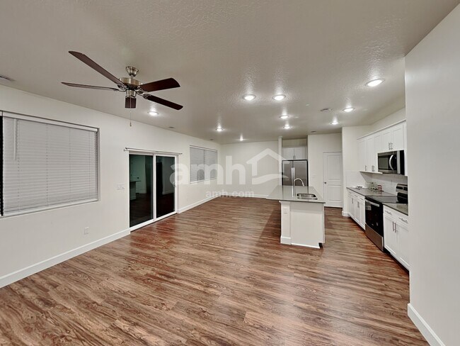 Photo - 278 Allen Ln