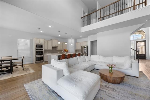 Photo - 16921 Eastbrook Dr