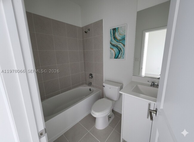 Photo - 300 SE 10th St