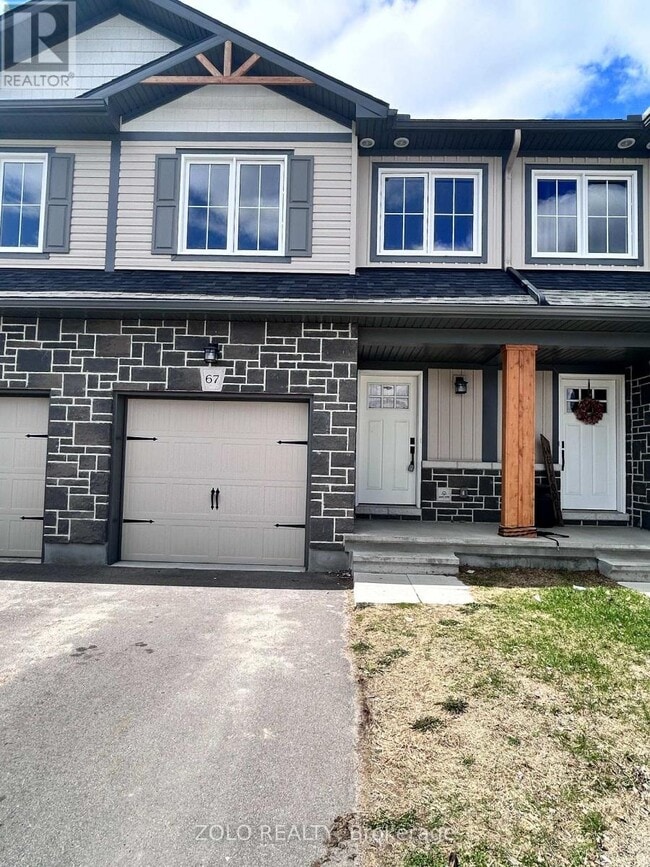 Photo - 67 Whitcomb Cres