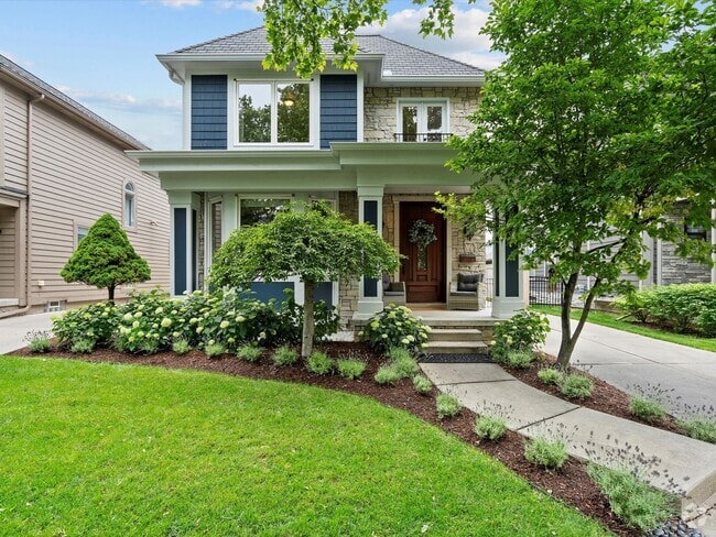 Building Photo - Don't Miss Out! Rental