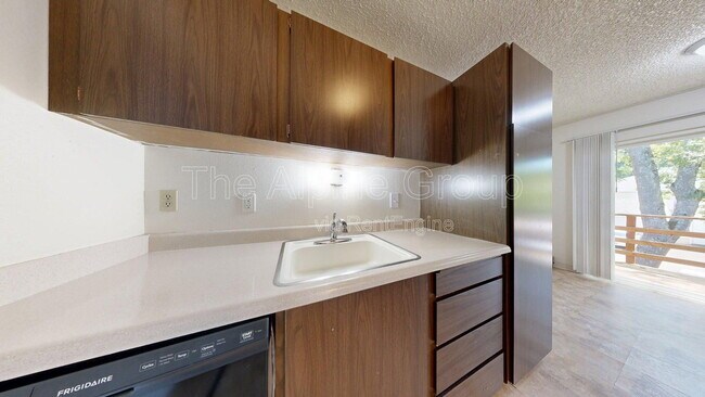 Photo - 13325 SW 17th St